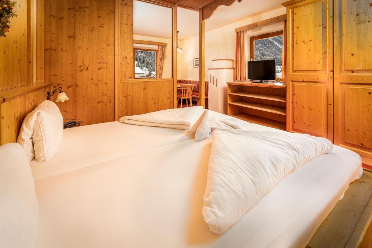 Hotel Alfaierhof-Bergheimat Gschnitz Esterno foto
