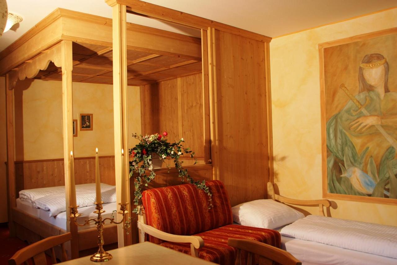 Hotel Alfaierhof-Bergheimat Gschnitz Esterno foto